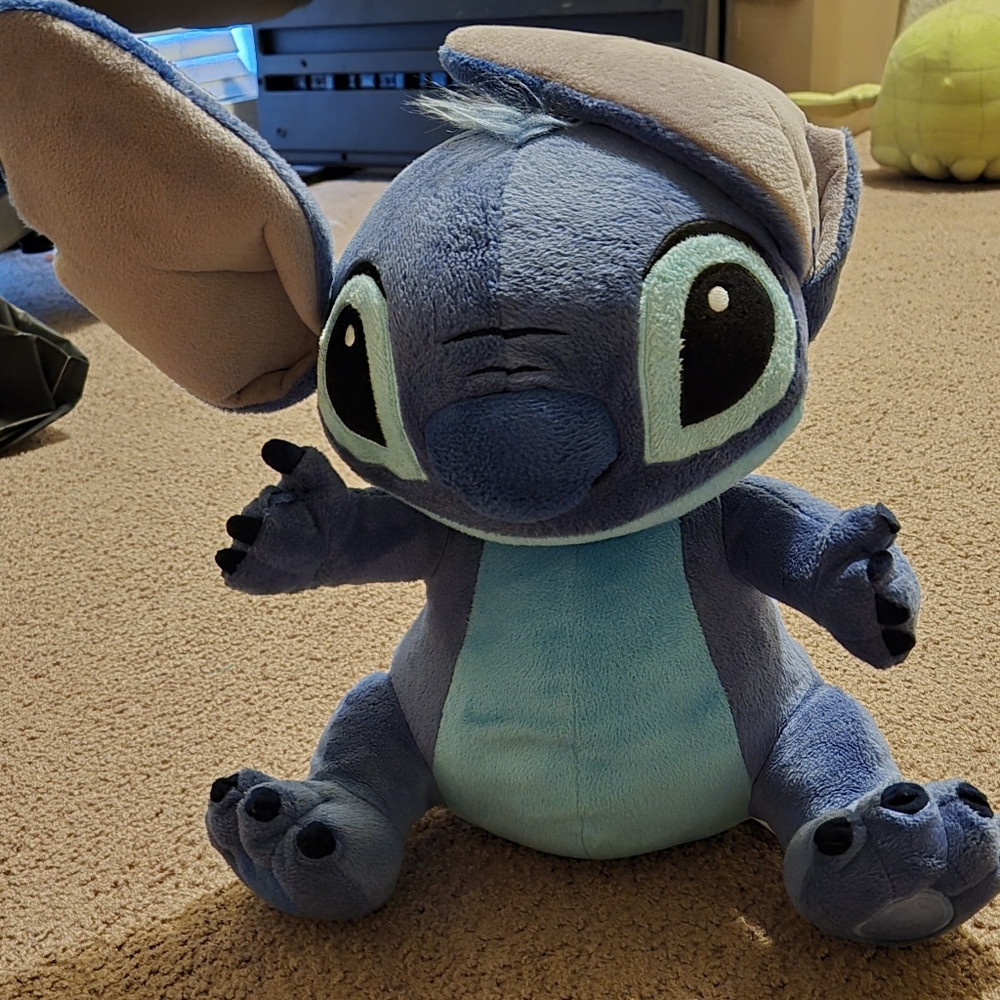 Disney Stitch plushy